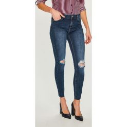 Answear - Jeansy. Niebieskie jeansy damskie ANSWEAR, z bawełny. Za 129,90 zł.