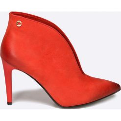 Carinii - Botki. Czerwone buty zimowe damskie marki Carinii, z materiału, na obcasie. W wyprzedaży za 199,90 zł.