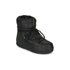 Śniegowce Moon Boot MOON BOOT LOW NYLON WP 2. Czarne śniegowce damskie Moon Boot, z nylonu, bez zapięcia. W wyprzedaży za 517,70 zł.