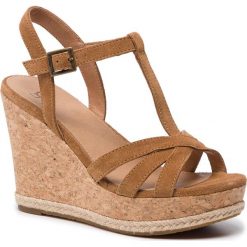 Espadryle UGG - W Melissa 1101794 W/Che. Pomarańczowe espadryle damskie Ugg, bez wzorów, ze skóry, bez obcasa, na obcasie. Za 519,00 zł.