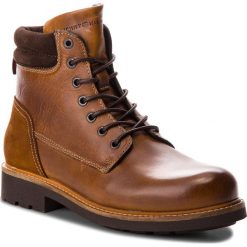 Kozaki TOMMY HILFIGER - Active Leather Boot FM0FM01774 Winter Cognac 906. Brązowe buty zimowe męskie TOMMY HILFIGER, z materiału. Za 699,00 zł.