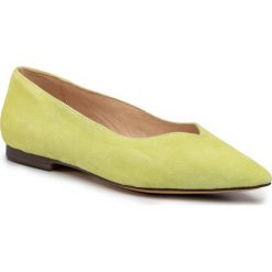 Baleriny CAPRICE - 9-24202-24 Lime Suede 732. Żółte baleriny damskie Caprice, bez wzorów, z zamszu, klasyczne, bez obcasa, na płaskiej podeszwie. Za 249,90 zł.