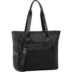 Torebka JENNY FAIRY - RX0572 Black. Czarne torebki klasyczne damskie Jenny Fairy, bez wzorów, ze skóry ekologicznej, klasyczne, bez dodatków. Za 129,99 zł.