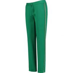 Spodnie w kolorze zielonym. Zielone rurki damskie Gerry Weber. W wyprzedaży za 128,95 zł.
