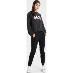 Bluzy rozpinane damskie: GAP Bluza z kapturem dark charcoal