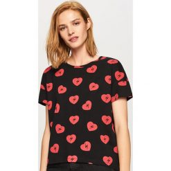 T-shirt we wzory - Czarny. Czarne t-shirty damskie Reserved, l. Za 29,99 zł.