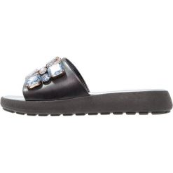 Chodaki damskie: Fiore di Lucia Milano AZZURRA Klapki nero/azzurro