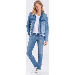 Dżinsy "Melissa" - Skinny fit - w kolorze niebieskim. Niebieskie rurki damskie marki Cross Jeans, z aplikacjami. W wyprzedaży za 136,95 zł.