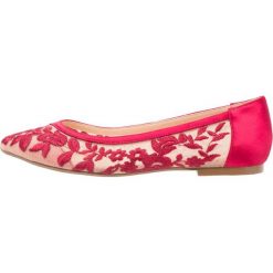 Baleriny damskie: Blue by Betsey Johnson LEAH Baleriny red