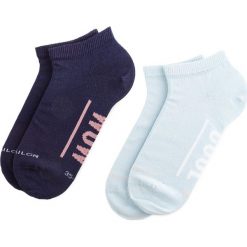 Zestaw 2 par niskich skarpet damskich TOM TAILOR - 97118 Blue 526. Niebieskie skarpetki damskie Tom Tailor, bez wzorów, z elastanu. Za 29,00 zł.