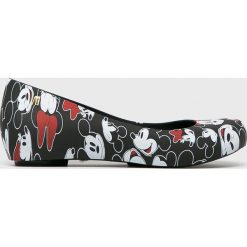 Melissa - Baleriny Ultragirl + Mickey Ad. Czarne baleriny damskie Melissa, bez wzorów, z materiału, bez obcasa. W wyprzedaży za 319,90 zł.