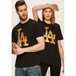 47brand - T-shirt. Czarne bluzki damskie 47brand, s, z nadrukiem, z bawełny, casualowe, z okrągłym kołnierzem. W wyprzedaży za 79,90 zł.