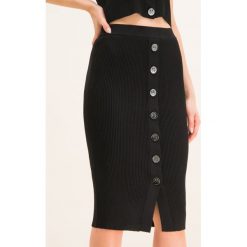 Spódnica ołówkowa Pinko Rossiglione PE 20 BLK01 1G14XJ Y65W. Czerwone spódniczki damskie Pinko, m, bez wzorów, z poliesteru, midi, ołówkowe. W wyprzedaży za 489,00 zł.