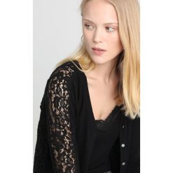Rosemunde VENISE Bluza rozpinana black. Czarne bluzy rozpinane damskie Rosemunde, xl, z bawełny. Za 579,00 zł.