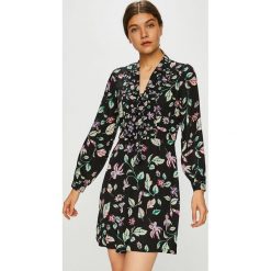 Pepe Jeans - Sukienka Cinda. Szare sukienki mini Pepe Jeans, na co dzień, l, z jeansu, casualowe, rozkloszowane. Za 319,90 zł.
