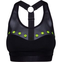 Top MONREAL LONDON. Czarne topy damskie Monreal London, z aplikacjami, bez kołnierzyka. W wyprzedaży za 315,00 zł.