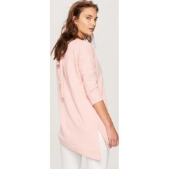 Bluzy damskie: Asymetryczna bluza - Różowy