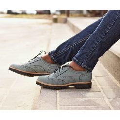 Półbuty - skóra naturalna - model 258 - kolor kropki. Półbuty damskie Zapato, bez wzorów, ze skóry, bez obcasa, bez zapięcia. W wyprzedaży za 224,25 zł.