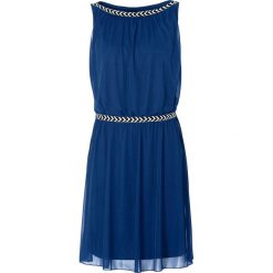 Sukienka shirtowa bonprix niebieski. Niebieskie sukienki damskie bonprix, w paski, z tkaniny, eleganckie, bez kołnierzyka, bez rękawów. Za 129,99 zł.