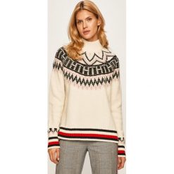 Tommy Hilfiger - Sweter. Białe swetry damskie TOMMY HILFIGER, s, bez wzorów, z wełny, bez rękawów, bez kaptura. W wyprzedaży za 599,90 zł.