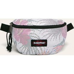Eastpak - Nerka. Białe nerki damskie Eastpak, w paski, z poliesteru, małe, bez dodatków. W wyprzedaży za 69,90 zł.