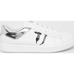 Trussardi Jeans - Buty. Czerwone buty sportowe damskie Trussardi Jeans, bez wzorów, z jeansu, sportowe. W wyprzedaży za 299,90 zł.