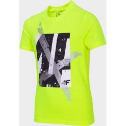 T-shirt chłopięcy (122-164). T-shirty chłopięce bez wzorów, z bawełny, bez rękawów. Za 39,99 zł.