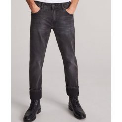 Spodnie jeansowe regular - Szary. Szare spodnie męskie Reserved, m, bez wzorów, z jeansu. Za 129,99 zł.