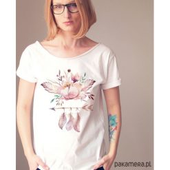S-XXL Kwiaty strzałka Oversize Biały. Białe bluzki damskie oversize Pakamera, s, z nadrukiem, bez kołnierzyka. Za 85,00 zł.