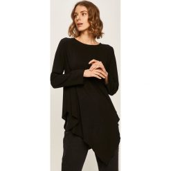 Answear - Bluzka. Czarne bluzki damskie ANSWEAR, s, bez wzorów, z wiskozy, z okrągłym kołnierzem, z długim rękawem. W wyprzedaży za 69,90 zł.