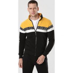 Czarno-Żółta Bluza Acalelise. Czarne bluzy męskie Born2be, xl, bez wzorów, bez kołnierzyka, bez rękawów, bez kaptura. Za 89,99 zł.