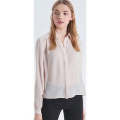 Gładka koszula - Kremowy. Białe koszule damskie Cropp, s, bez wzorów, bez kołnierzyka, bez rękawów. W wyprzedaży za 34,99 zł.