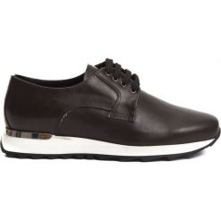 Trussardi tenisówki damskie 38 brązowe. Pomarańczowe trampki i tenisówki damskie Trussardi, bez wzorów, bez zapięcia. W wyprzedaży za 209,00 zł.