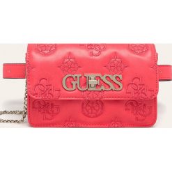 Guess Jeans - Nerka. Różowe nerki damskie Guess Jeans, w paski, z bawełny, małe, bez dodatków. W wyprzedaży za 299,90 zł.