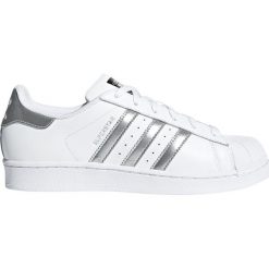 Adidas Originals Superstar Tenisówki Biały. Białe trampki męskie adidas Originals, bez wzorów, ze skóry, bez zapięcia. Za 430,95 zł.