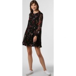 Tommy Jeans - Sukienka damska, czarny. Czarne sukienki damskie Tommy Jeans, xs, z nadrukiem, z jeansu, bez kołnierzyka, bez rękawów, mini, rozkloszowane. Za 449,95 zł.