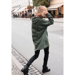 Ciemnozielona Bluza Have Fun. Zielone bluzy damskie z nadrukiem marki other, s, z długim rękawem, długie, z kapturem. Za 89,99 zł.