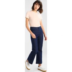 T-shirty damskie: Calvin Klein Jeans TAMAR Tshirt z nadrukiem cream tan