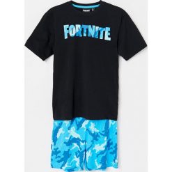 Bawełniana piżama Fortnite - Czarny. Czarne piżamy męskie Reserved, bez wzorów, z bawełny, bez rękawów. W wyprzedaży za 39,99 zł.