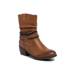 Clara Barson WS2905-01 Camel. Brązowe botki damskie Clara Barson, ze skóry ekologicznej, bez obcasa, bez zapięcia. Za 149,99 zł.
