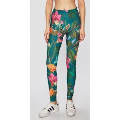 Femi Stories - Legginsy Alta. Różowe spodnie damskie Femi Stories, s, bez wzorów, z elastanu. W wyprzedaży za 99,90 zł.