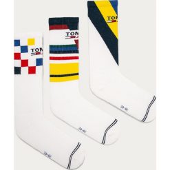 Tommy Jeans - Skarpetki (3-pack). Białe skarpetki męskie Tommy Jeans, bez wzorów, z elastanu. Za 89,90 zł.