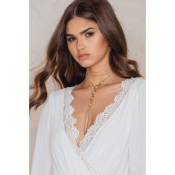 Naszyjniki damskie: NA-KD Accessories Zamszowy naszyjnik – Beige