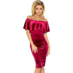Dalia. Dopasowana sukienka w stylu hiszpańskim, z falbaną na ramionach - welur BURGUND. Czerwone sukienki damskie numoco, xs, bez wzorów, z weluru, eleganckie, bez kołnierzyka, bez rękawów, midi, dopasowane. Za 145,00 zł.