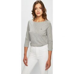 Tommy Hilfiger - Bluzka. Białe bluzki damskie TOMMY HILFIGER, s, bez wzorów, z bawełny, z okrągłym kołnierzem. W wyprzedaży za 139,90 zł.