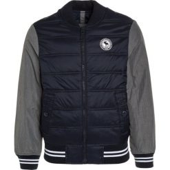 Abercrombie & Fitch TIPPED Kurtka zimowa navy/grey. Niebieskie kurtki męskie marki Abercrombie & Fitch, na zimę, z nylonu. W wyprzedaży za 263,20 zł.