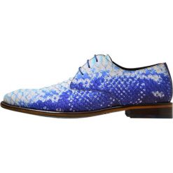 Floris van Bommel Oksfordki bright blue. Niebieskie półbuty męskie marki Floris van Bommel, bez wzorów, ze skóry, na sznurówki. Za 1009,00 zł.