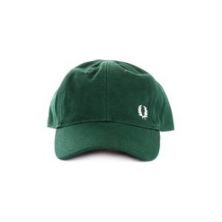 Czapki z daszkiem Fred Perry HW3650. Zielone czapki męskie Fred Perry, bez wzorów. Za 243,59 zł.