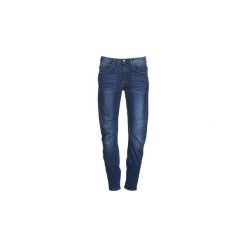 Jeansy boyfriend G-Star Raw ARC 3D LOW BOYFRIEND. Niebieskie jeansy damskie G-Star RAW. Za 483,70 zł.