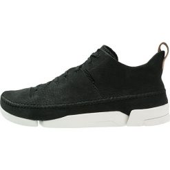 Clarks Originals TRIGENIC FLEX Sneakersy niskie noir. Czarne sneakersy męskie marki Clarks Originals, bez wzorów, ze skóry, bez zapięcia. Za 629,00 zł.